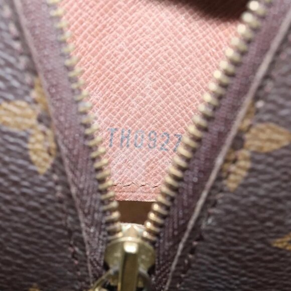 LOUIS VUITTON Monogram Trousse Demi Ronde Cosmetic Pouch M47520 LV Auth 98575 - Picture 13 of 16